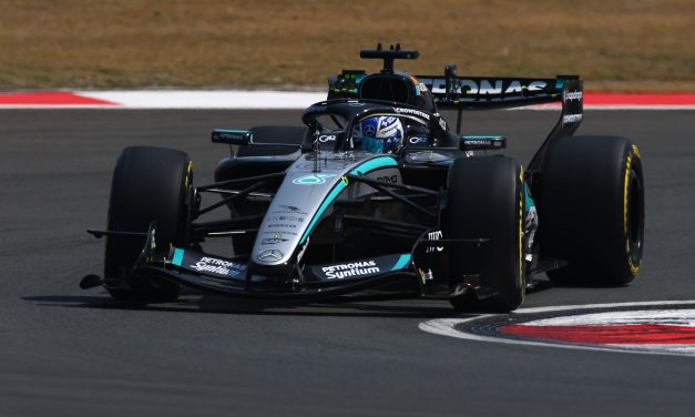 FP1 Cina: Mercedes prepara il dominio? McLaren insegue, Ferrari soffre il sottosterzo
