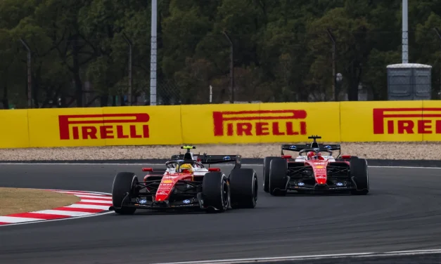 Hamilton promuove la F1 2026: “Non chiamatela yo-yo racing, questo è vero motorsport”