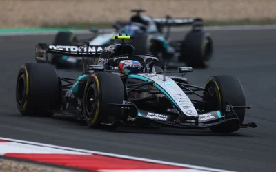 Antonelli scrive la storia: prima vittoria in F1 davanti a Russell. Show Ferrari e primo podio per Hamilton