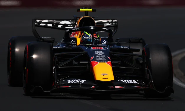 Red Bull: sorpresa Hadjar, Verstappen paga una scelta aggressiva
