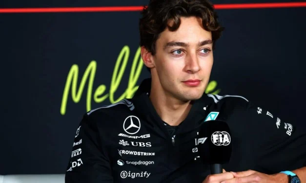 Russell: “Motore Ferrari e Red Bull simili a Mercedes, la differenza è la macchina”