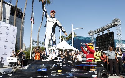 IndyCar | Long Beach: Palou piega Rosenqvist ai box ed eguaglia Fittipaldi