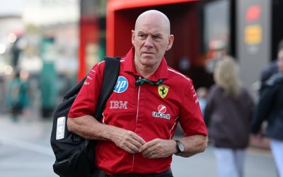 Jock Clear crede nella Ferrari: Hamilton uomo squadra, ma Leclerc può portarla al titolo