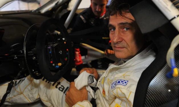 Addio ad Alex Zanardi, l’uomo che ha insegnato al mondo a ricominciare