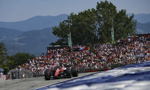 Leclerc: “Non è solo colpa del motore, slittavo e surriscaldavo le posteriori”