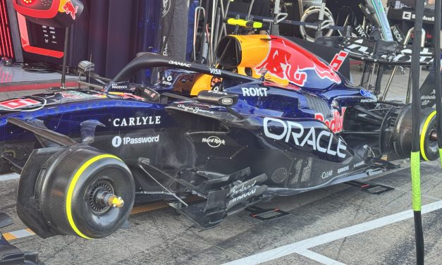 Red Bull cambia idea: inlet stile Mercedes e sottosquadro ridotto per stabilizzare l’auto