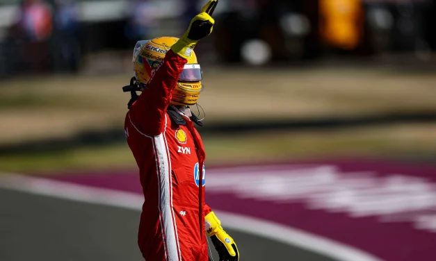 Hamilton: “SF-26 benissimo sul passo gara, tenerli dietro non sarà impossibile”