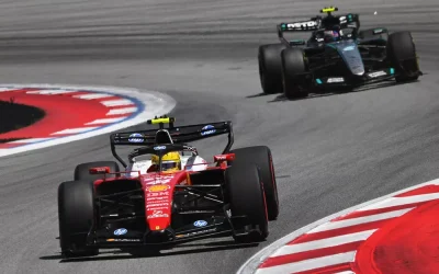 Ferrari, Hamilton cede a Mercedes: “Kimi mi ha superato a razzo”. Leclerc: “Cambio radicale per la qualifica”