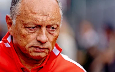 Ferrari e l’indecisione sulla strategia in Qualifica. Vasseur: “McLaren 1-2 decimi davanti. La Soft nuova può essere un vantaggio in gara”
