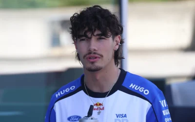Racing Bulls: Tsolov completa il suo primo giorno alla guida di una F1