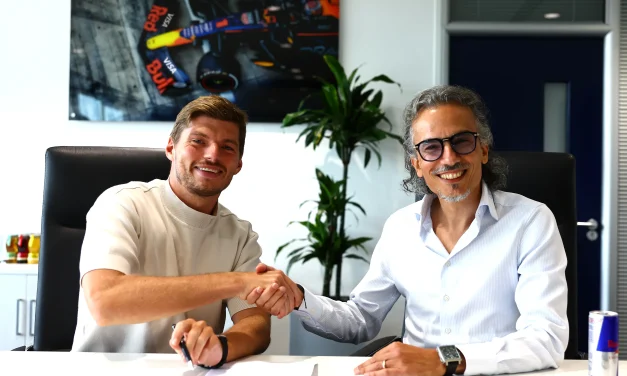 UFFICIALE: Max Verstappen e Red Bull ancora insieme, rinnovo fino al 2030