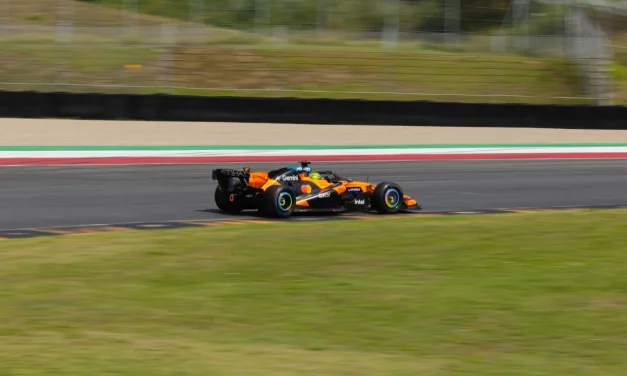 McLaren, conclusi i test Pirelli al Mugello: 204 giri totali per Piastri e Norris