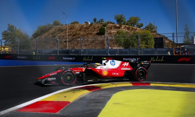Hamilton, rimpianto in qualifica: “Auto fantastica, ma nell’ultimo giro ho perso grip”