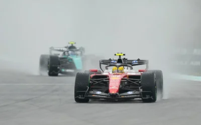 Hamilton dopo il caos gomme: “Faremo una discussione costruttiva, avremmo potuto lottare per la vittoria”