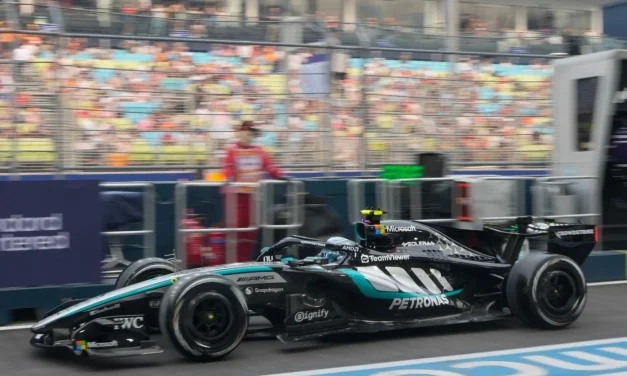 Mercedes, Antonelli mai così in difficoltà: il nuovo pacchetto mette in crisi le posteriori?