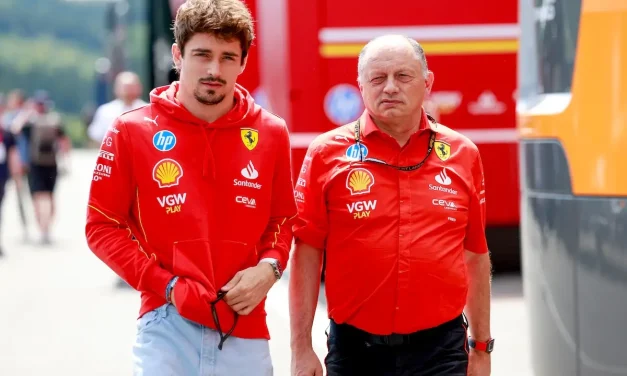Leclerc: “Vorrei meno voci stupide su Ferrari. Mai un dubbio su Vasseur, rumors irrispettosi”