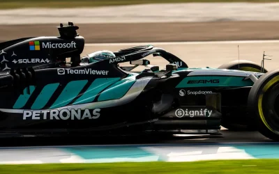 FP1 Singapore: Russell 1°, seguito a due decimi da Leclerc e Norris. Prove comparative per Mercedes e Ferrari