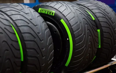 Pirelli, test sul bagnato a Magny-Cours: Vesti completa 125 giri con le Intermedie