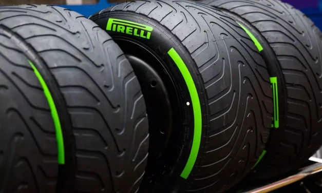 Pirelli, test sul bagnato a Magny-Cours: Vesti completa 125 giri con le Intermedie